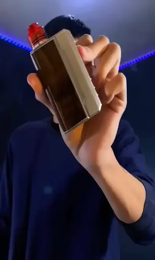 SMOKING VAPE